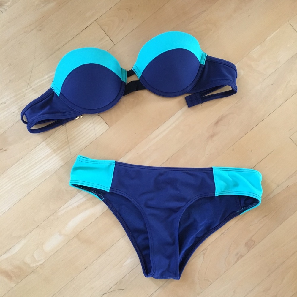 Abercrombie and Fitch Strapless swim suit